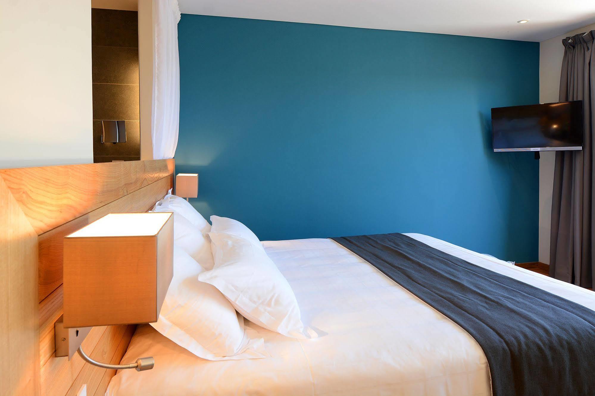 Le Tomino Hotel Macinaggio  Eksteriør billede